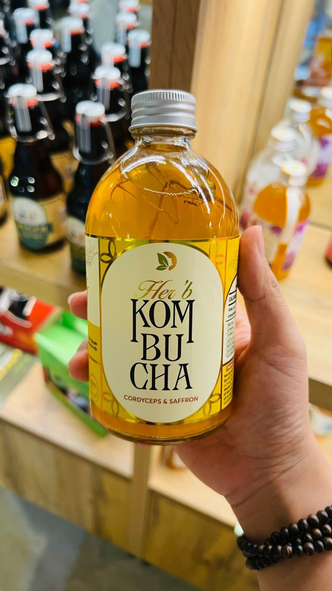 Trà Kombucha Her'b Đông Trùng Hạ Thảo VGreen 350ml